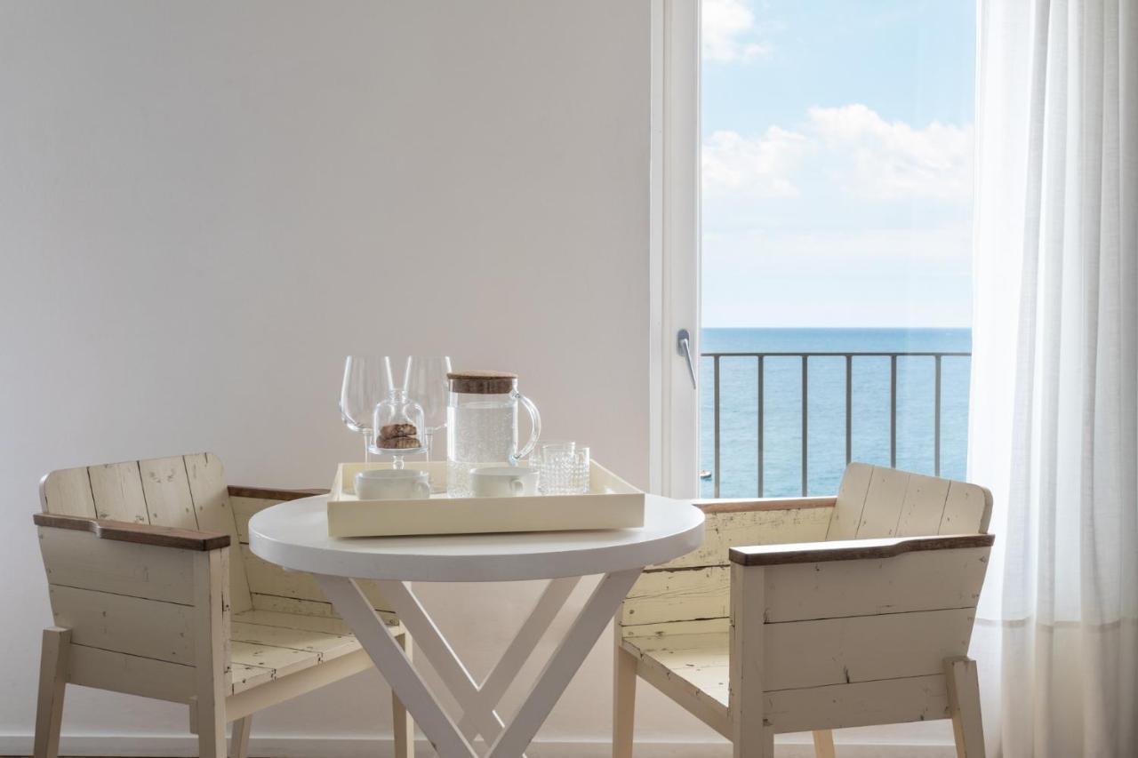 La Mala - Camere Di Charme Vernazza Luaran gambar